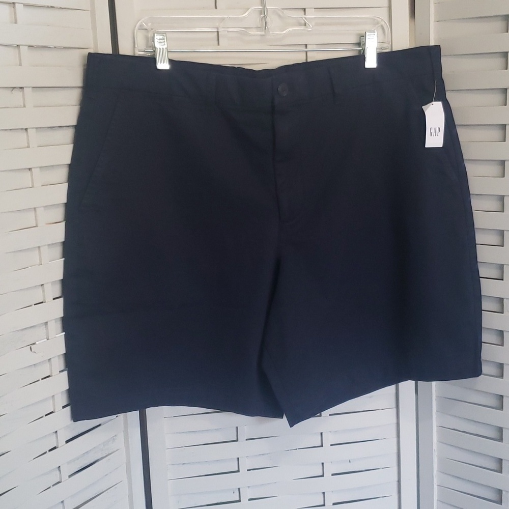 GAP nwt navy blue mens casual shorts